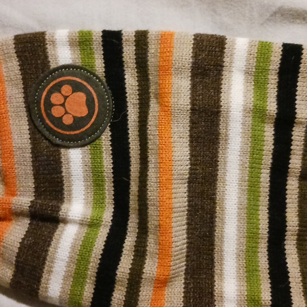Dog sweater multi colors in med